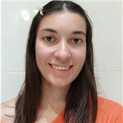 Estudiante de Publicidad reparte clases de Primaria